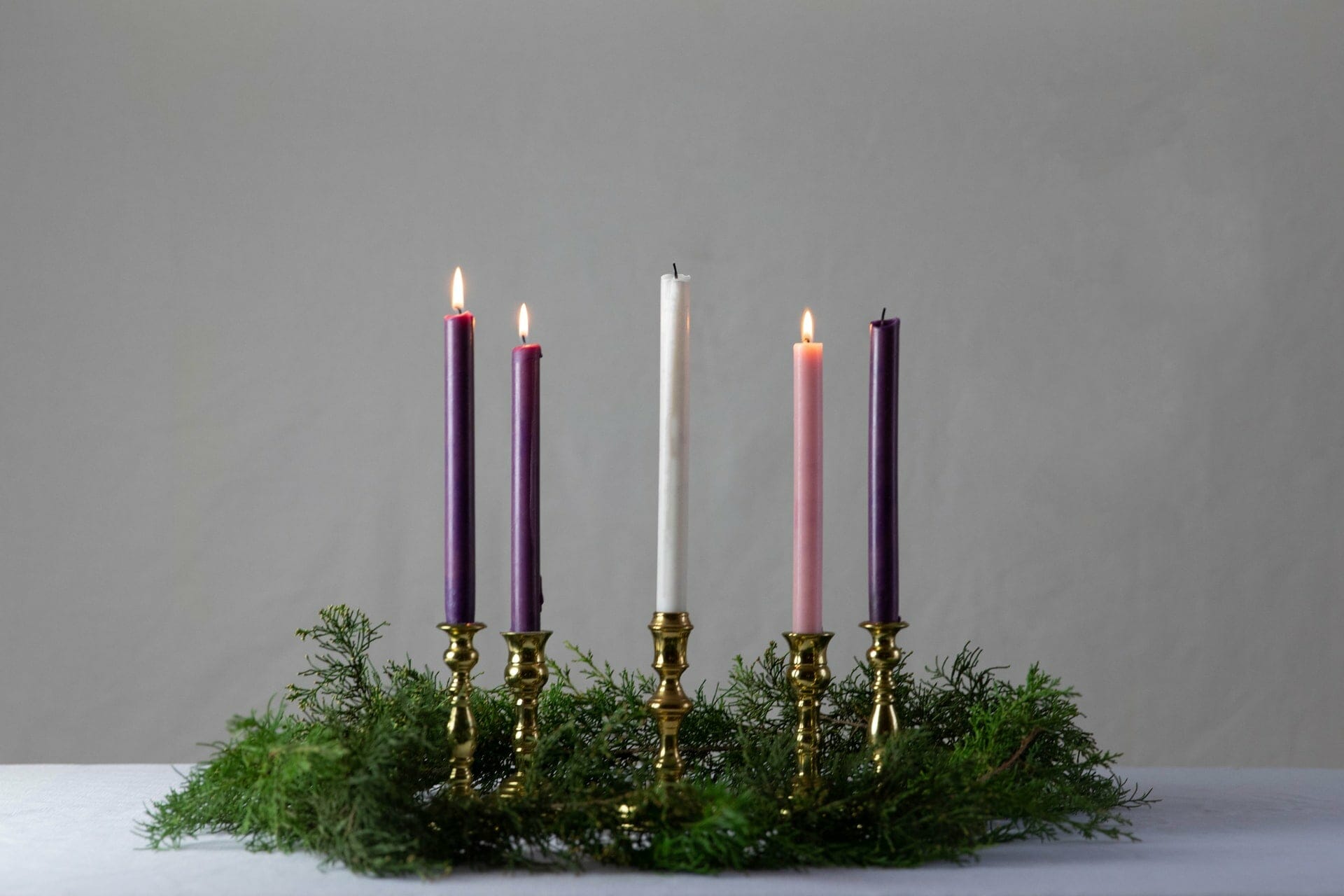 womens advent break candles